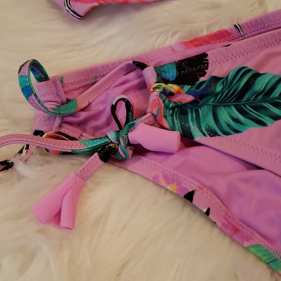 Tropical Pink Floral Bikini - Picture 3 of 7